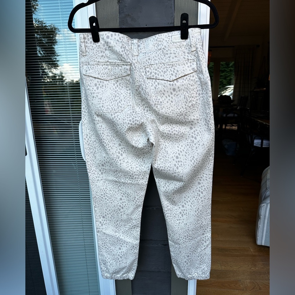 PAIGE Mayslie Jogger Jeans Women Cheetah Print Ankle Crop - Picture 4 of 6
